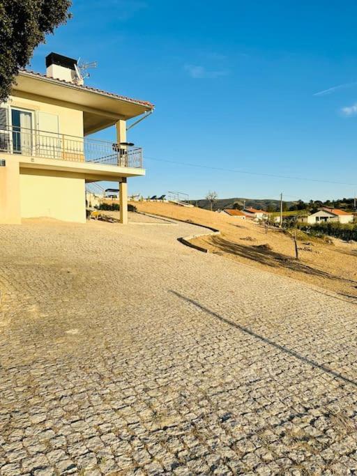 Vila Reis House Torre de Dona Chama Exteriér fotografie